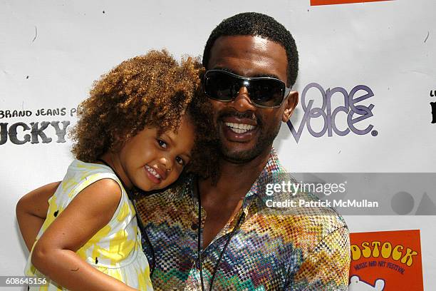 Bailey Ivory-Rose Bellamy and Bill Bellamy attend Hollywood and Fashion Unite for the Kidstock Music and Art Festival at Greystone Mansion on June 2,...