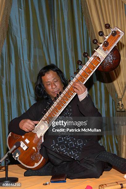 Atmosphere at The Royal Rajasthan Gala Benefiting the Brain Trauma Foundation at The Pierre Hotel on March 7, 2007 in New York City.