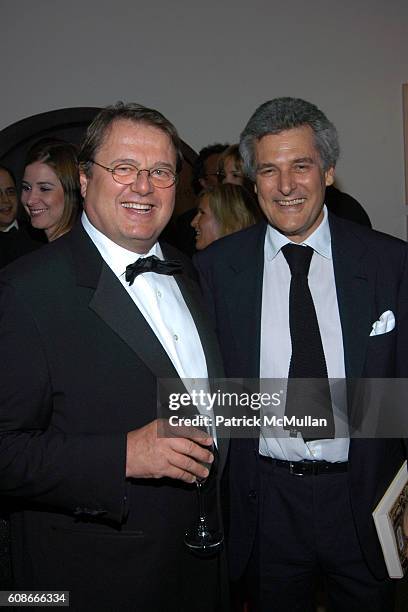 Daniele Bodini and Alain Elkann attend FRIENDS OF SAN PATRIGNANO Dinner Celebration at Guggenheim Museum on June 5, 2007 in New York City.