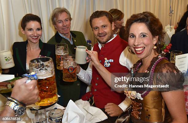 Sophie Meister , Prinz Leopold von Bayern, David Meister and Lola Paltinger during the BMW Armbrustschiessen as part of the Oktoberfest 2016 at...