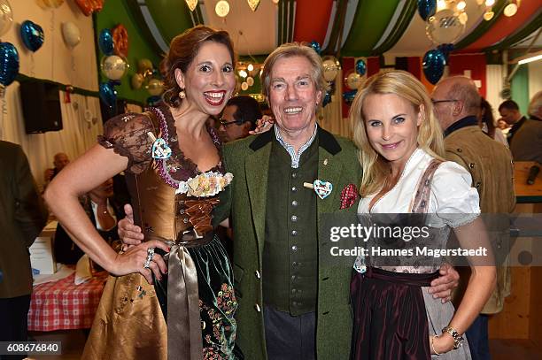 Lola Paltinger, Prinz Leopold von Bayern and Sonja Kiefer during the BMW Armbrustschiessen as part of the Oktoberfest 2016 at...