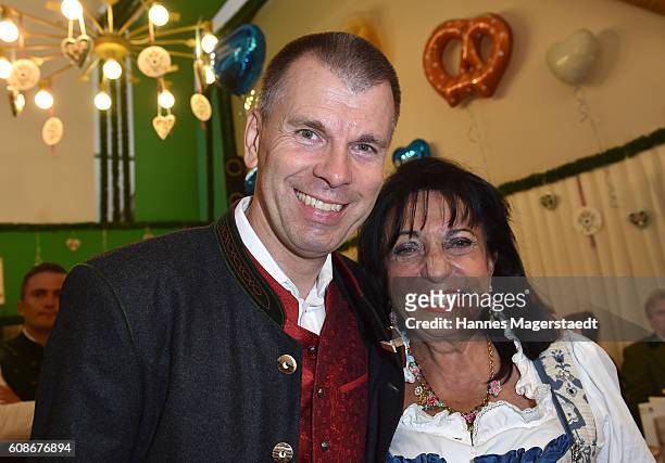 Regine Sixt and Peter Mey during the BMW Armbrustschiessen as part of the Oktoberfest 2016 at Armbrust-Schuetzenfesthalle on September 19, 2016 in...