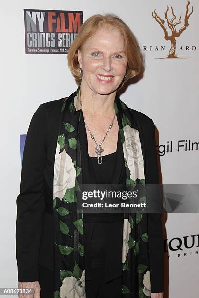 Mariette Rook 373 Mariette Hartley Photos Stock Photos, High-Res Pictures, and Images ...