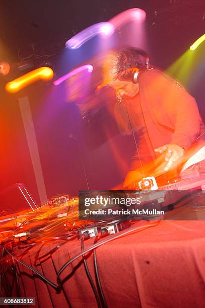 85 Lisa Ronson Photos & High Res Pictures - Getty Images