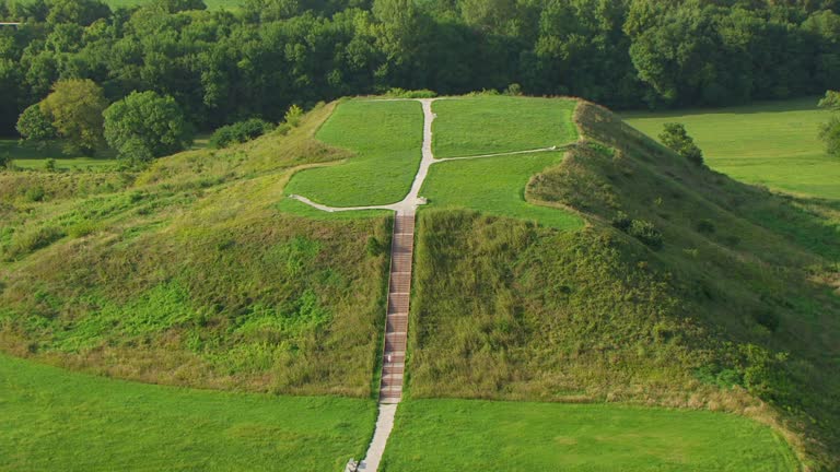 14 Cahokia Mounds State Historic Site Stock Videos, Footage, & 4K Video