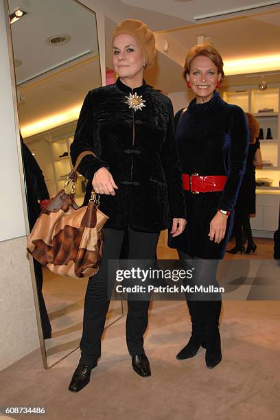 Christine Rapp Ed Rapp 33 Christine Delisle Stock Photos, High-Res Pictures, and Images ...