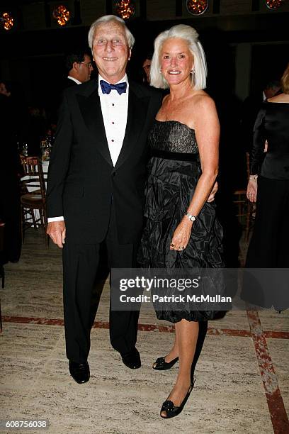 Peter Sacerdote and Bonnie Sacerdote attend NEW YORK CITY OPERA's FALL FETE - A French Celebration at New York State Theater on October 2, 2007 in...