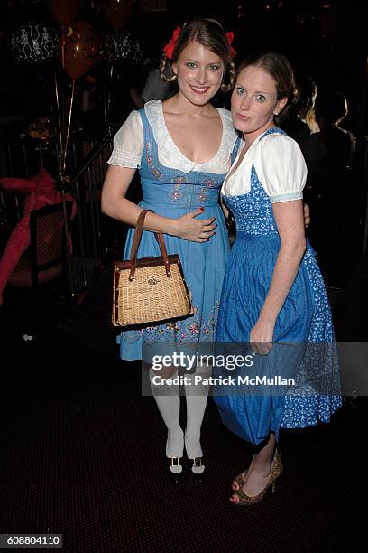 Lisa Prentice 94 Selby Victoria Stock Photos, High-Res Pictures, and Images - Getty ...
