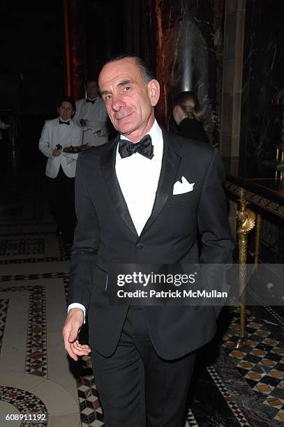 86 Robert Ruffino Stock Photos, High-Res Pictures, and Images - Getty ...