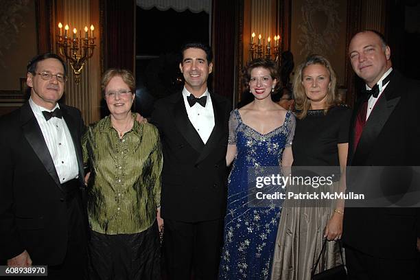 Arthur R Gralla Arthur Bingham Photos and Premium High Res Pictures - Getty Images