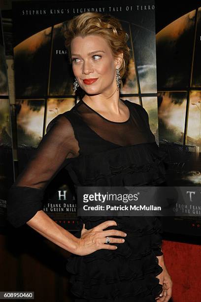 Laurie Holden attends THE MIST Premiere at The Ziegfeld Theater on November 12, 2007 in New York City.
