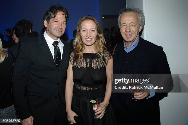 Seth Greenberg, Diana Widmaier Picasso and Gilles Bensimon attend ESPACE Sneak Peek Pre-Opening Launch Party at ESPACE on November 3, 2007 in New...