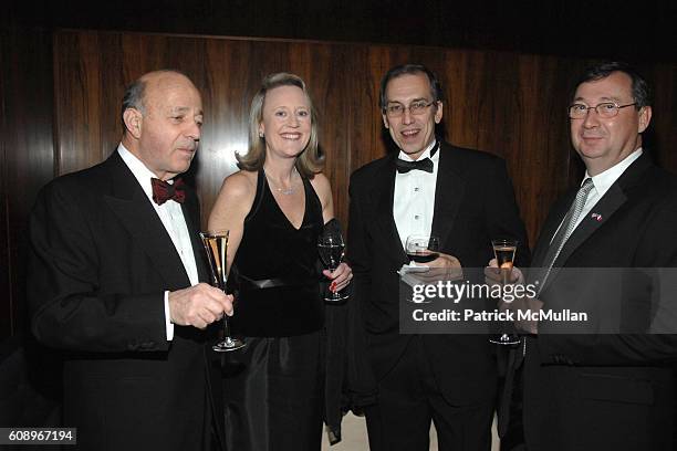 Stuart Rosen Judge Stuart Rosen Photos and Premium High Res Pictures - Getty Images