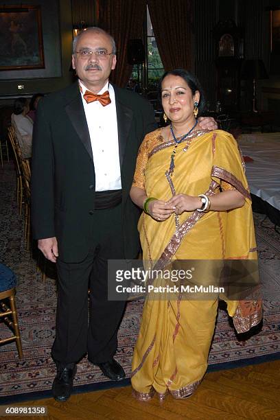 Bharat Bhise and Swati Bhise attend 3rd ANNUAL SANSKRITI BENEFIT at New York Racquet & Tennis Club on May 24, 2007 in New York City.