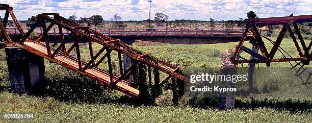 africa, mozambique, view of africa, southern africa, mozambique, view of bombed railway bridge (year 2000) - mozambique war stock pictures, royalty-free photos & images