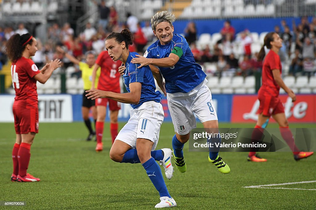 Italy v Czech Republic - UEFA Women's Euro 2017 Qualifier