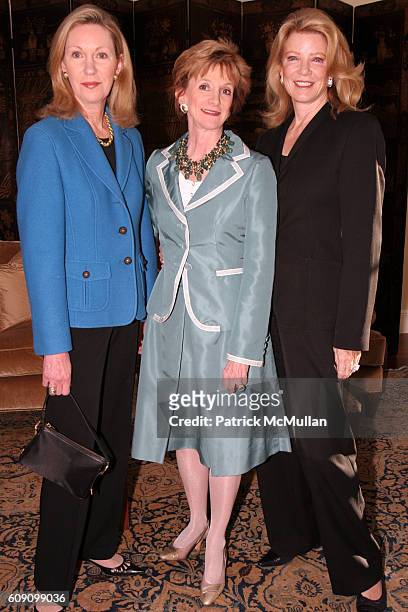 Anne Eisenhower Flottl, Jackie Weld Drake and Saundra Whitney attend 995 Fifth Hosts Casita Maria Committee Cocktail Reception '07 at 995 Fifth...