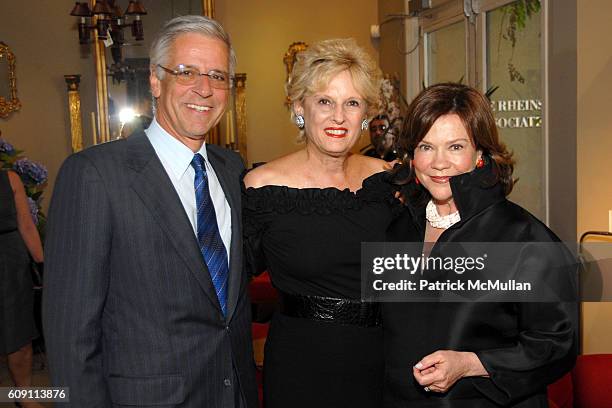 Stuart R Korshak Suzanne Rheinstein Photos and Premium High Res Pictures - Getty Images