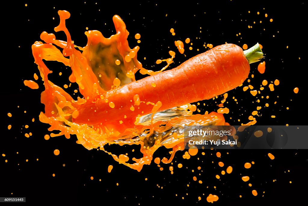 Carrot & Vegetables juice in the air