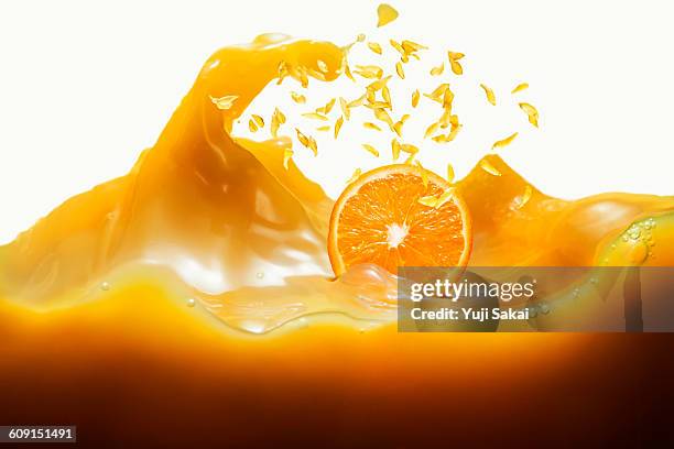 orange fresh in the air &  orange juice wave side - splash jus d'orange stockfoto's en -beelden