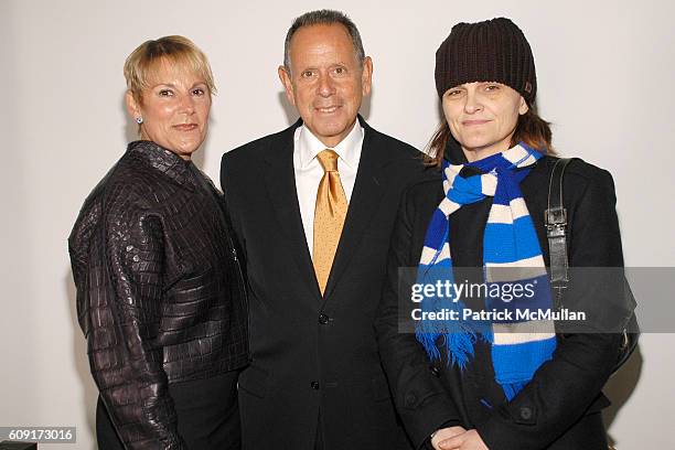 Sheryl Schwartz, Barry Schwartz and Cathy Horyn attend CALVIN KLEIN COLLECTION Fall 2007 Fashion Show at Calvin Klein Inc. On February 8, 2007 in New...