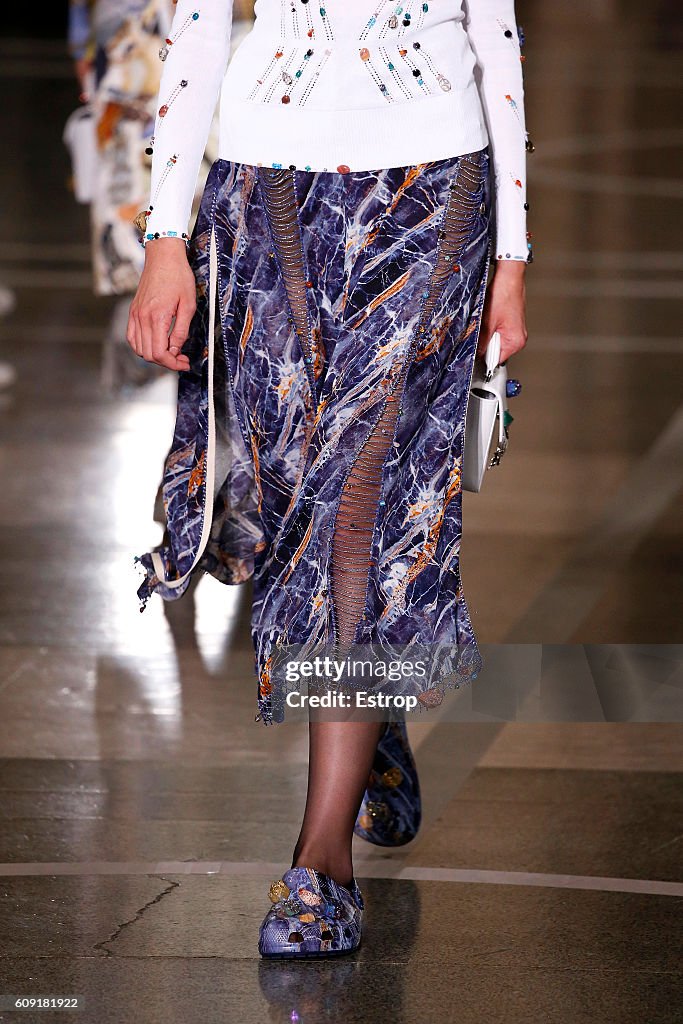 Christopher Kane - Details - LFW September 2016