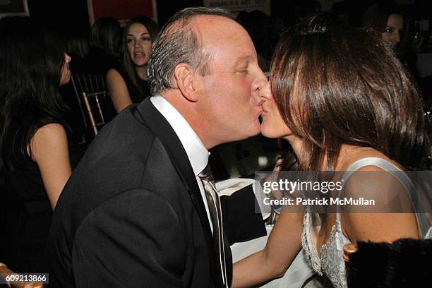 Steven Schonfeld and Jodi Geller attend LIVING BEYOND BELIEF Benefit in Honor of KENNETH COLE at National Arts Club on February 9, 2007 in New York...