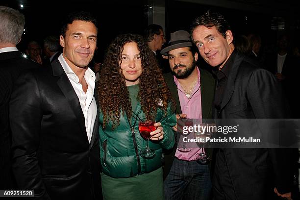 Timothy Jaffe Damien Russell Photos and Premium High Res Pictures - Getty Images