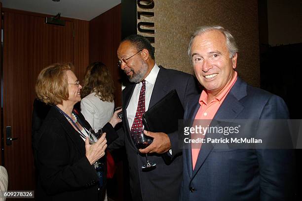 Ann Moore, Dick Parsons and Ken Auletta attend CONVERSATIONS ON THE CIRCLE With Senator Barack Obama And Dick Parsons at Time Warner Headquarters on...