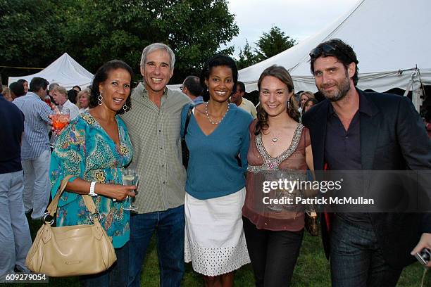 Jeff Rattray 62 Celine Celeste Photos & High Res Pictures - Getty Images