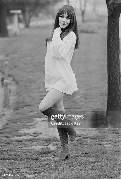 English actress Jan Francis, UK, 15th April 1971.