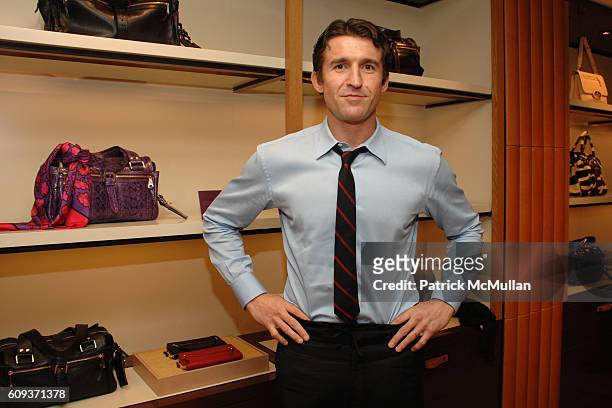 Jonathan Cake attends ESQUIRE and MADISON AVENUE BID host MADISON AVENUE MEN and The New Globe Fall 2007 Gala at Various Madison Avenue Boutiques on...
