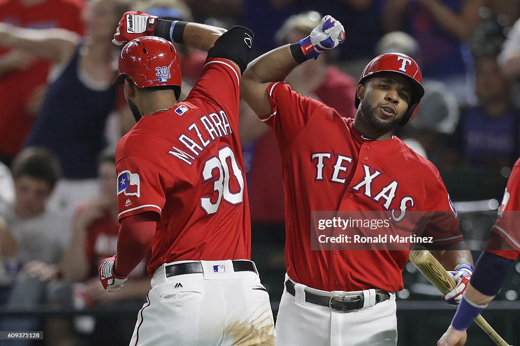 Los Angeles Angels of Anaheim v Texas Rangers