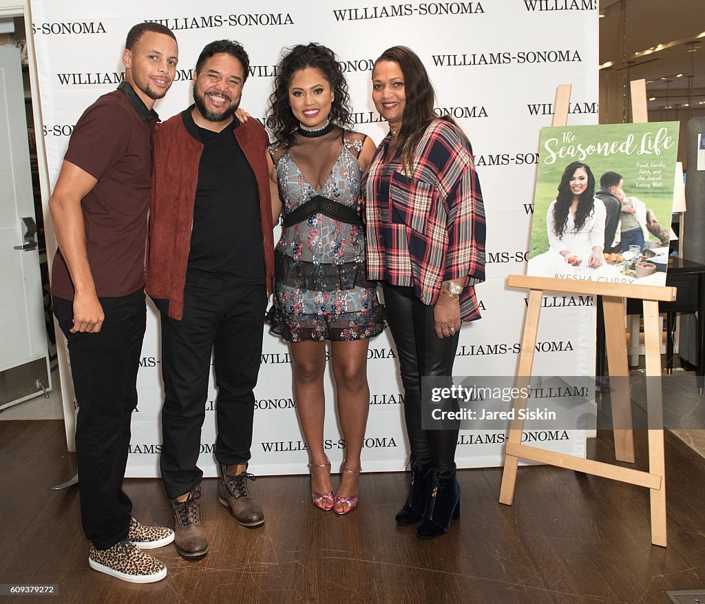 Stephen Curry, John Alexander, Ayesha Curry and Carol Alexander... News
