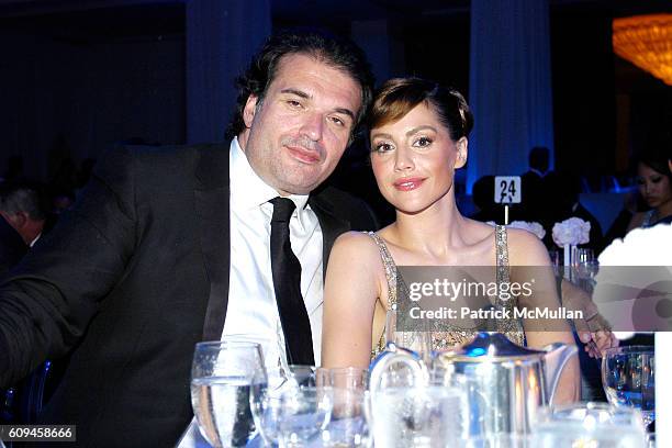 Simon Monjack and Brittany Murphy attend 2007 Award of Hope Gala Honoring Michael Ball of Rock & Republic with Performance by John Legend at Four...