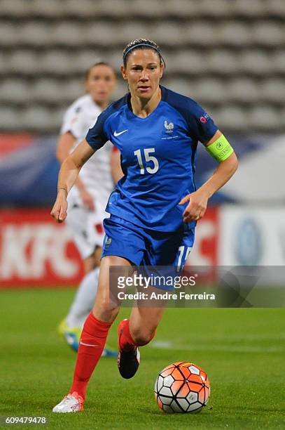 Elise Bussaglia of France during the UEFA Women's EURO 2017 qualification match between France and Albania at Stade Charlety on September 20, 2016 in...