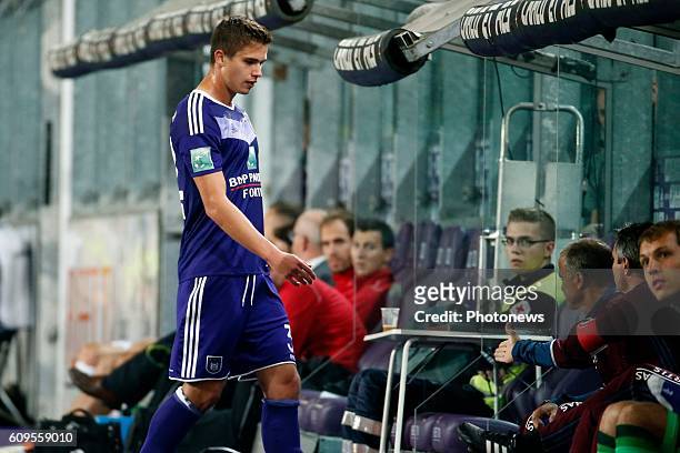 Referee Wim Smet show the red card for Leander Dendoncker midfielder of RSC Anderlecht pictured during Croky Cup match between RSC Anderlecht and OHL...