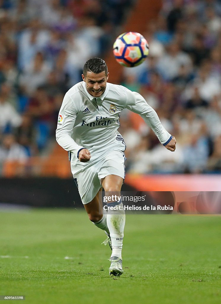 Real Madrid CF v Villarreal CF - La Liga