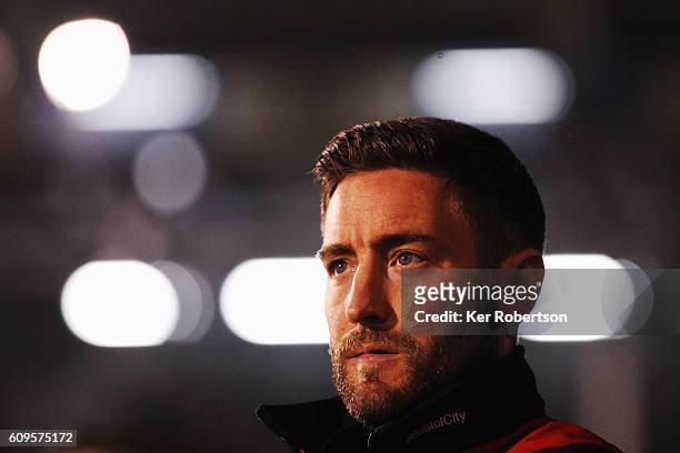 Lee Johnson the Bristol City manager looks on before the EFL Cup Third Round match between Fulham and Bristol City at Craven Cottage on September 21,...
