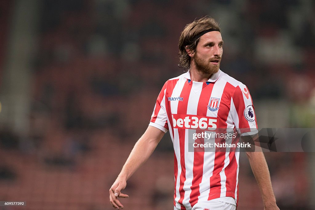 Stoke City v Hull City - EFL Cup Third Round