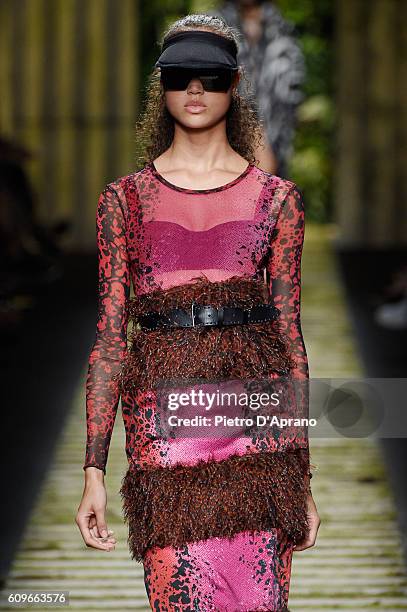 Model walks the runway at the Max Mara show during Milan Fashion Week Spring/Summer 2017 on September 22, 2016 in Milan, Italy.