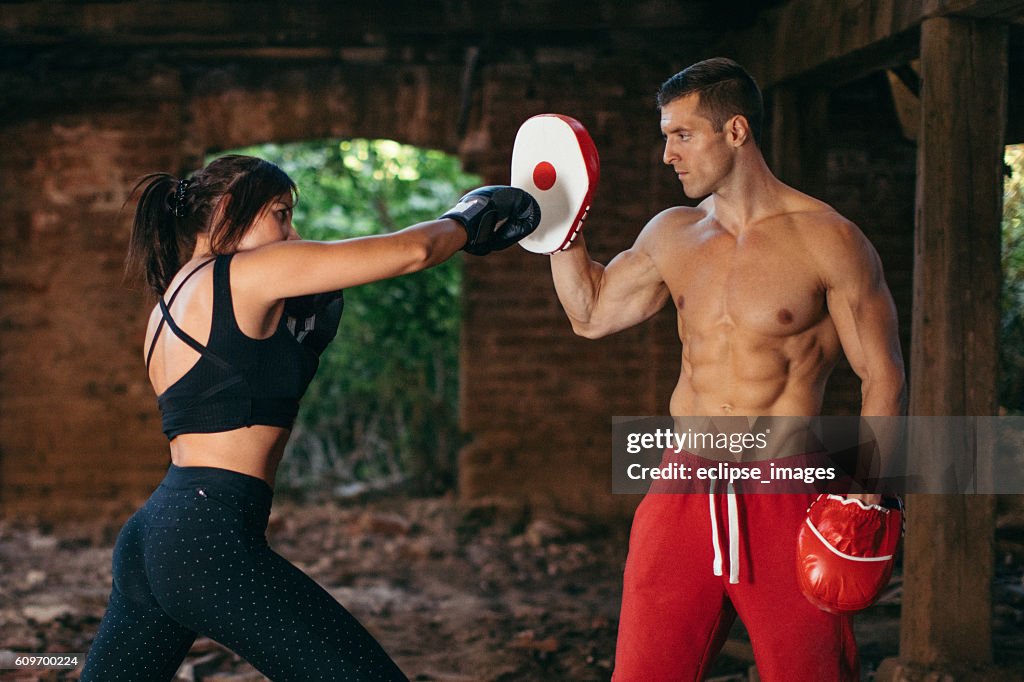 Couple Sparring Boxing High-Res Stock Photo - Getty Images