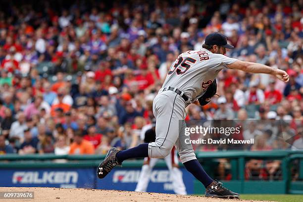 Justin Verlander of the Detroit Tigers pitches against the Cleveland Indians in the first inning at Progressive Field on September 17, 2016 in...