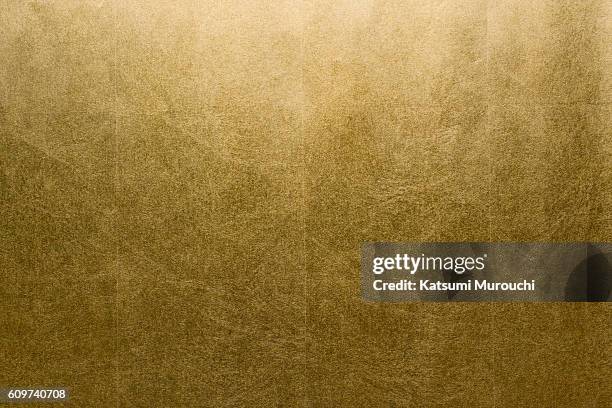 gold paper - puerta de papel japonesa fotografías e imágenes de stock