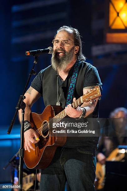 Steve Earle performs at Ryman Auditorium on September 21, 2016 in Nashville, Tennessee.