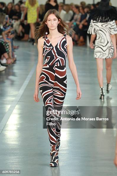 Emilio Pucci - Runway - Milan Fashion Week SS17 Emilio Pucci - Runway - Milan Fashion Week SS17