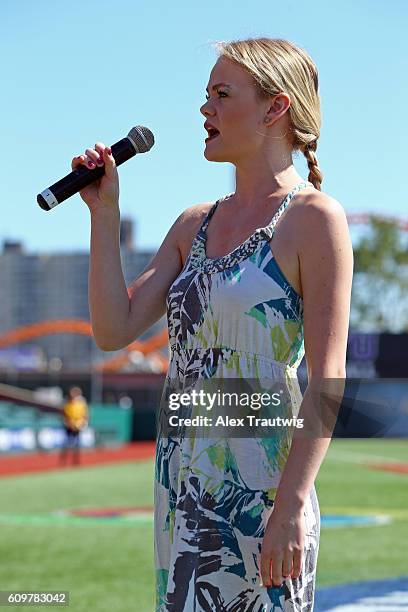Emily Reed 298 Emily Reed Stock Photos, High-Res Pictures, and Images - Getty Images