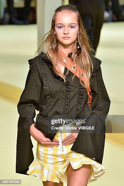 Model walks the runway at the Marques Almeida show during London Fashion Week Spring/Summer collections 2017 on September 20, 2016 in London, United...