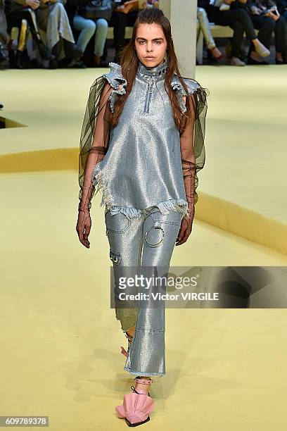 Model walks the runway at the Marques Almeida show during London Fashion Week Spring/Summer collections 2017 on September 20, 2016 in London, United...