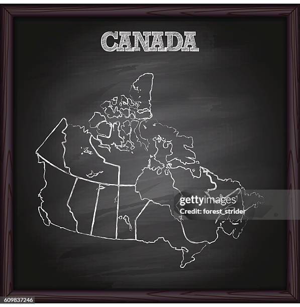 kanada karte auf tafel - blackboard qc stock-grafiken, -clipart, -cartoons und -symbole